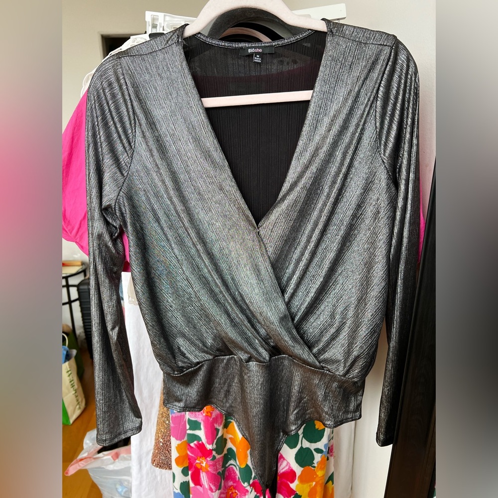 Metallic Long Sleeve V-Neck Bodysuit | REPUTATION ERA OUTFIT | Size M